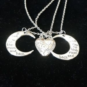 Mother/daughter necklace